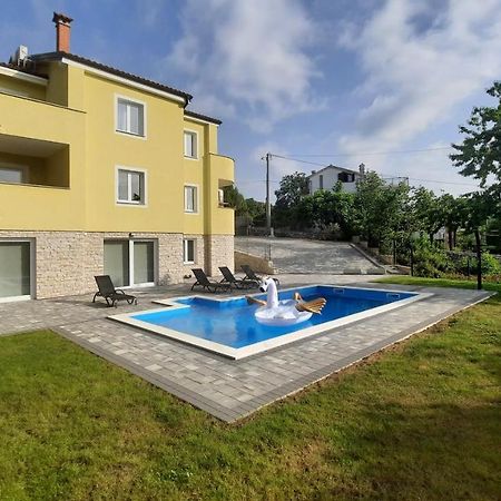 Apartman Ela Donji Rukavac Exterior photo
