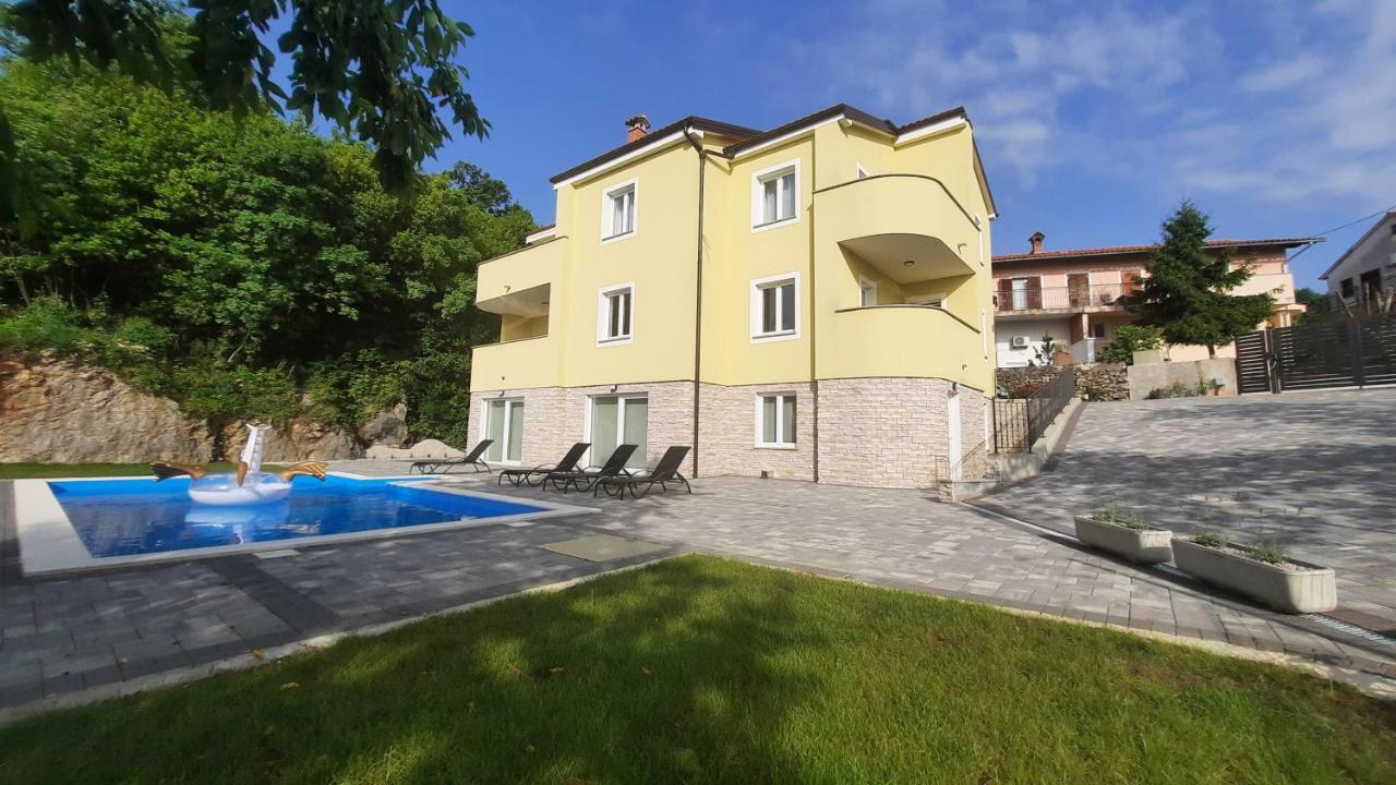 Apartman Ela Donji Rukavac Exterior photo