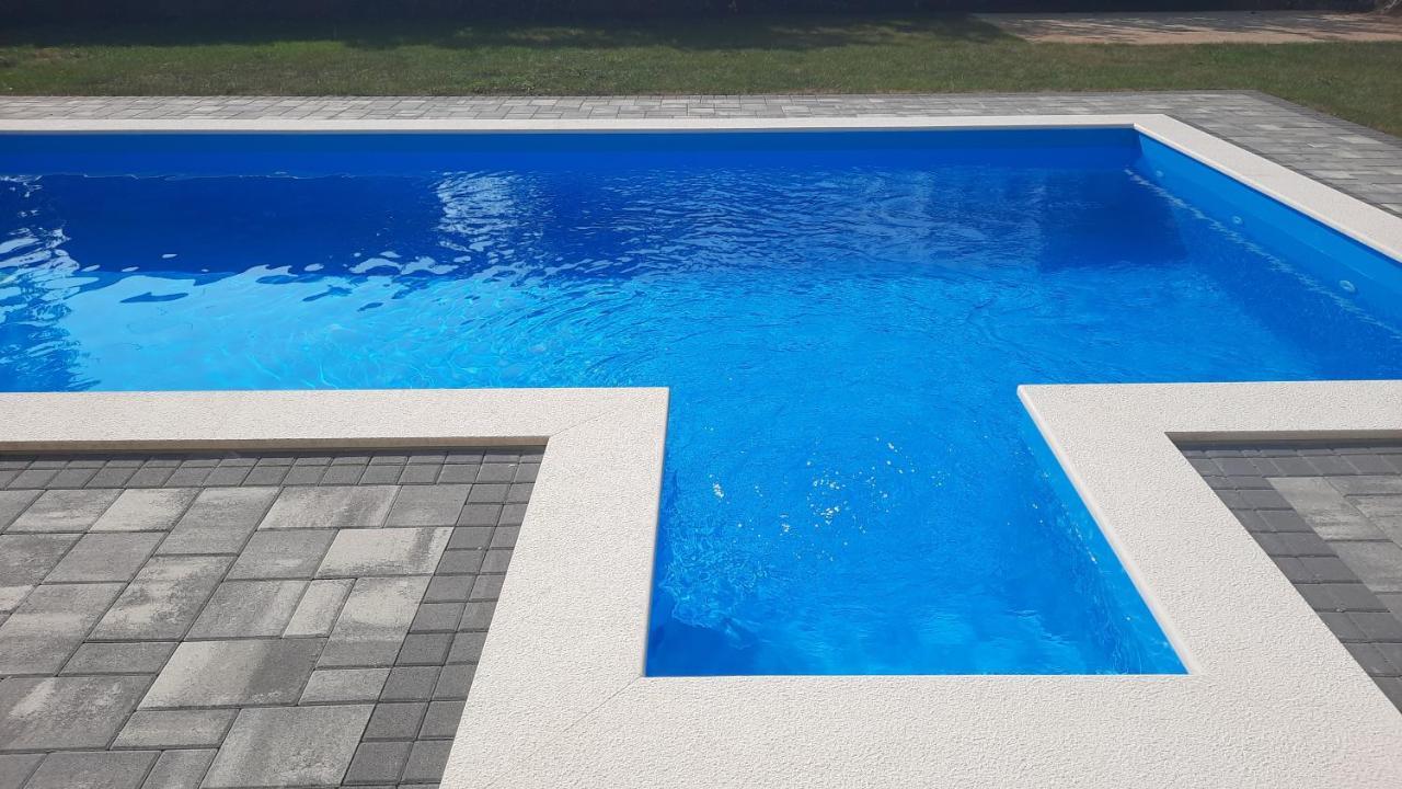 Apartman Ela Donji Rukavac Exterior photo
