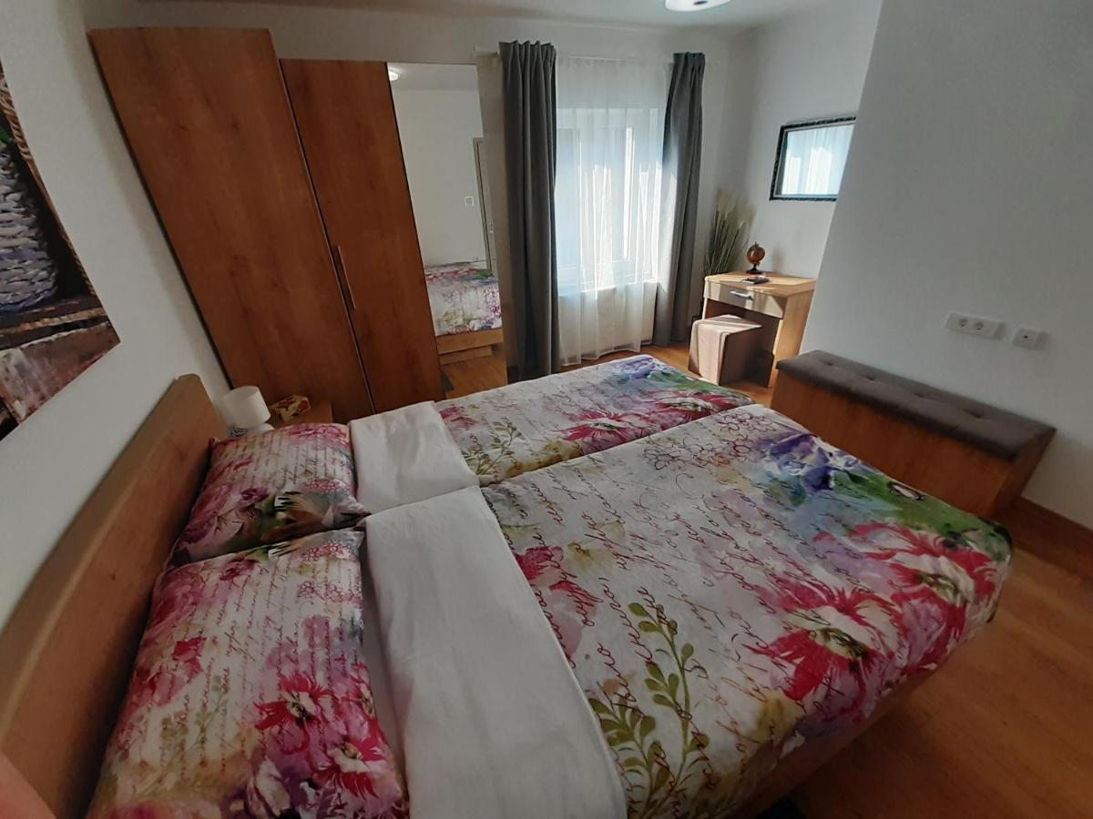 Apartman Ela Donji Rukavac Exterior photo