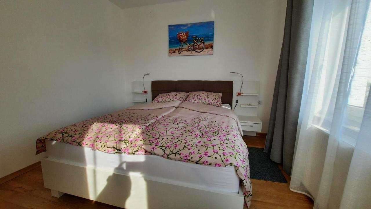 Apartman Ela Donji Rukavac Exterior photo